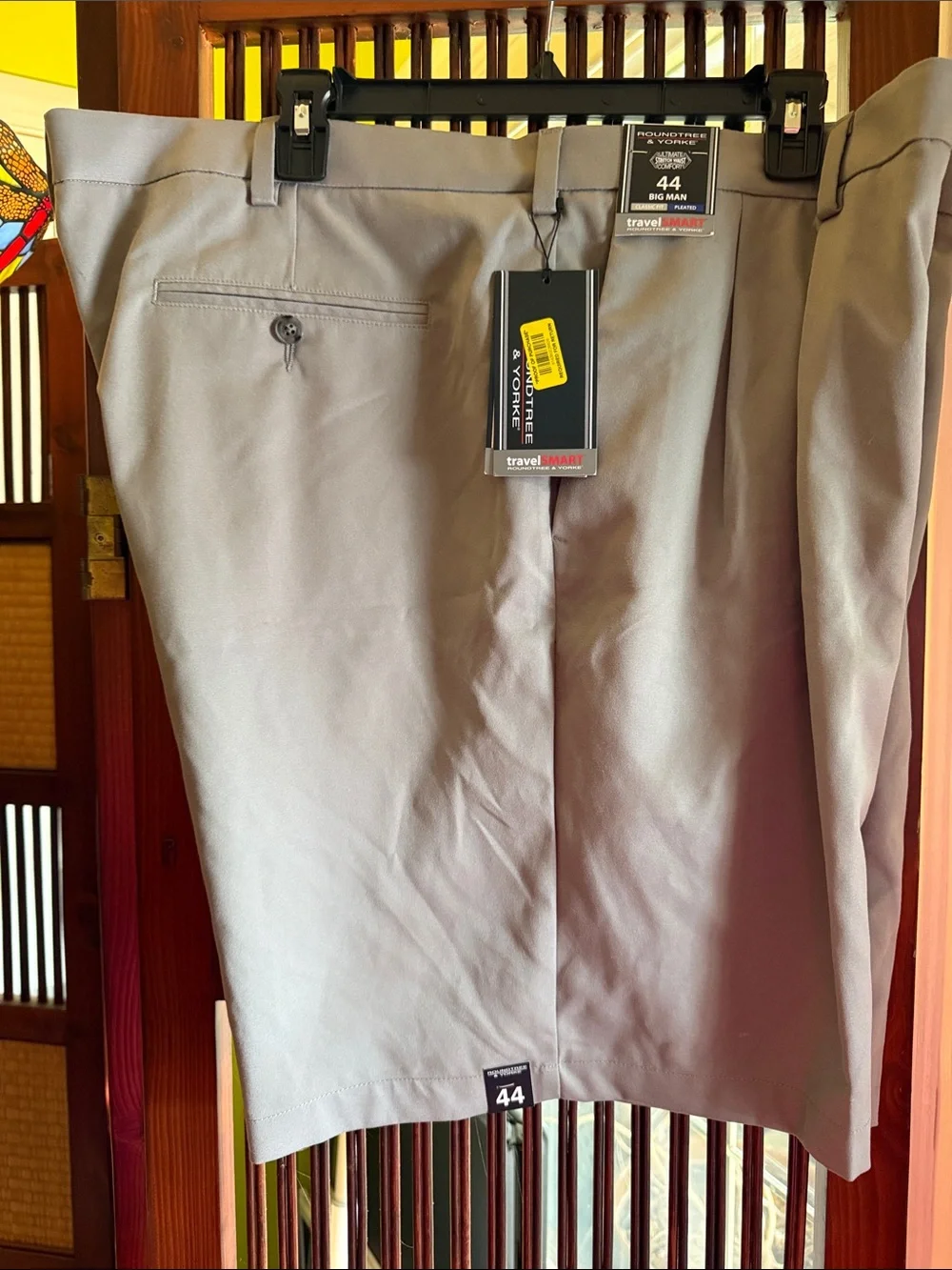 TravelSmith Men's Light Gray Flat-Front Dress Pants